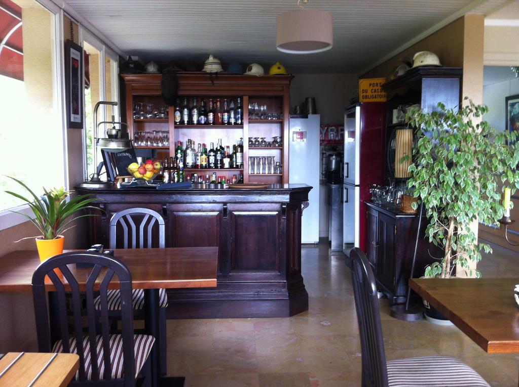 Hotel La Longue Vue Gennes-Val-de-Loire Εξωτερικό φωτογραφία