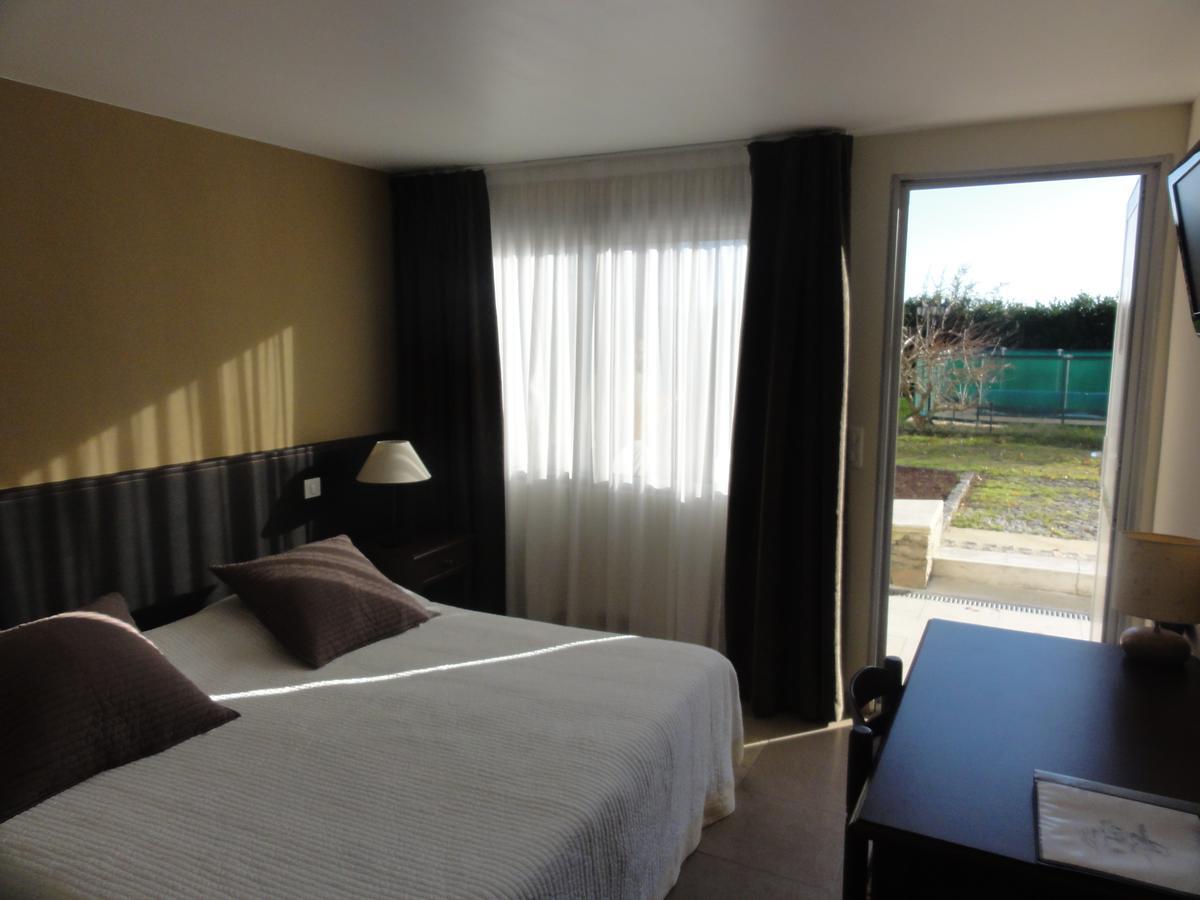 Hotel La Longue Vue Gennes-Val-de-Loire Εξωτερικό φωτογραφία
